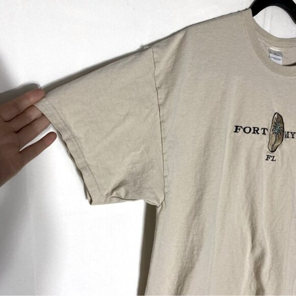 Vintage Gildan Beige Cotton Embroidered Fort Myers Florida T Shirt XL - Picture 11 of 14